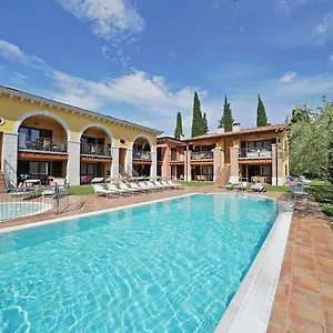 appartamenti-corte-leonardo.hotelinveneto.com/
